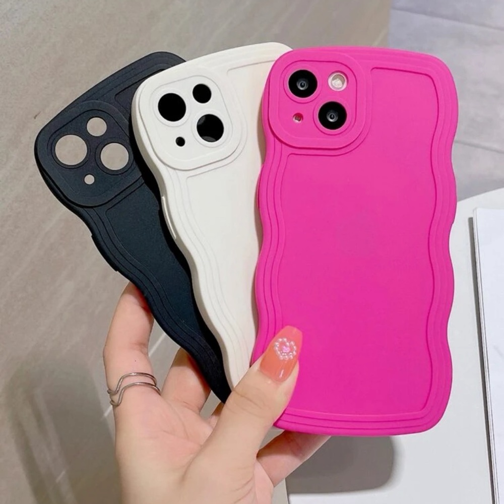 Set of 3 Wavy Frame Phone Cases for iPhone 14 Pro Max